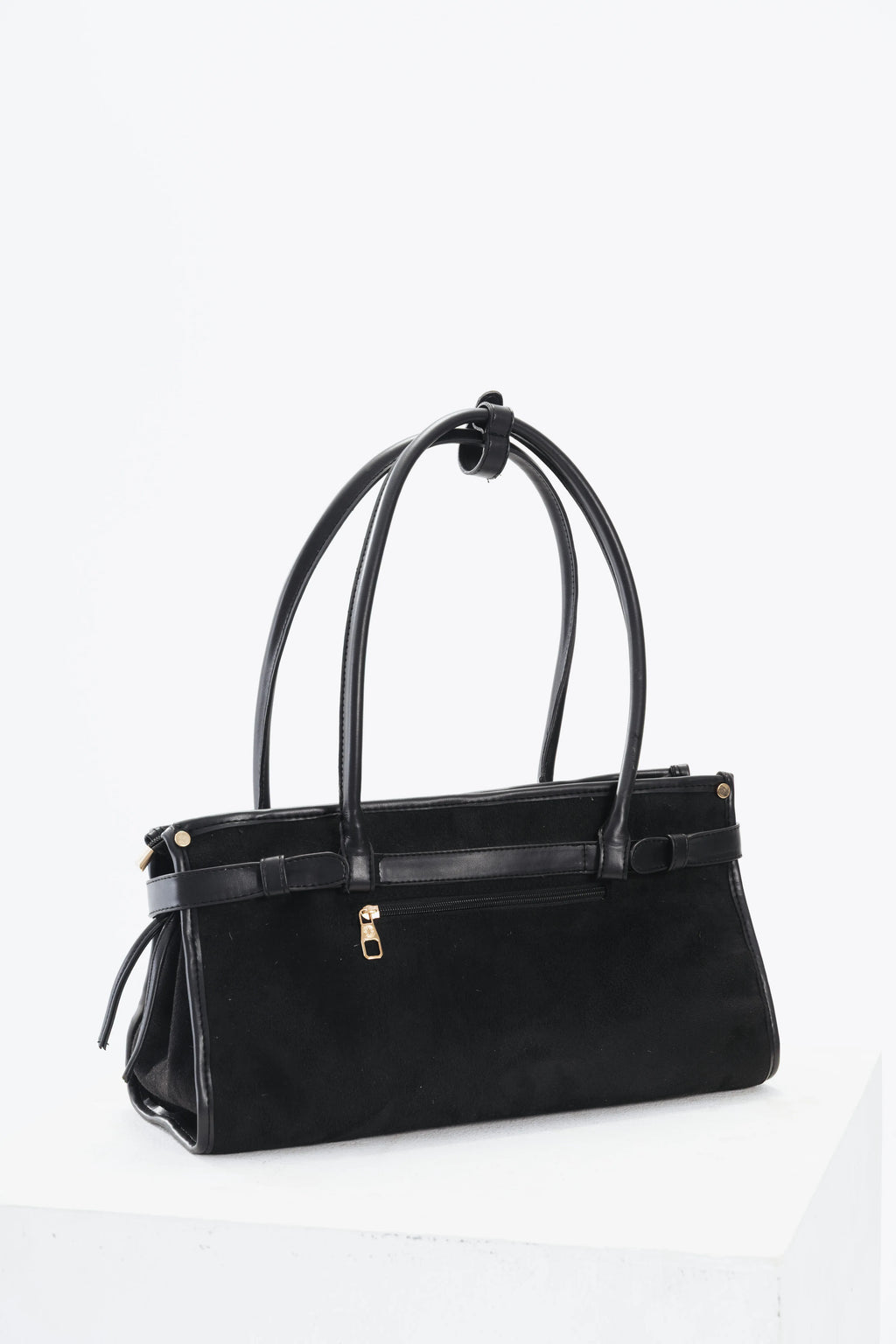 True Legacy In Black
