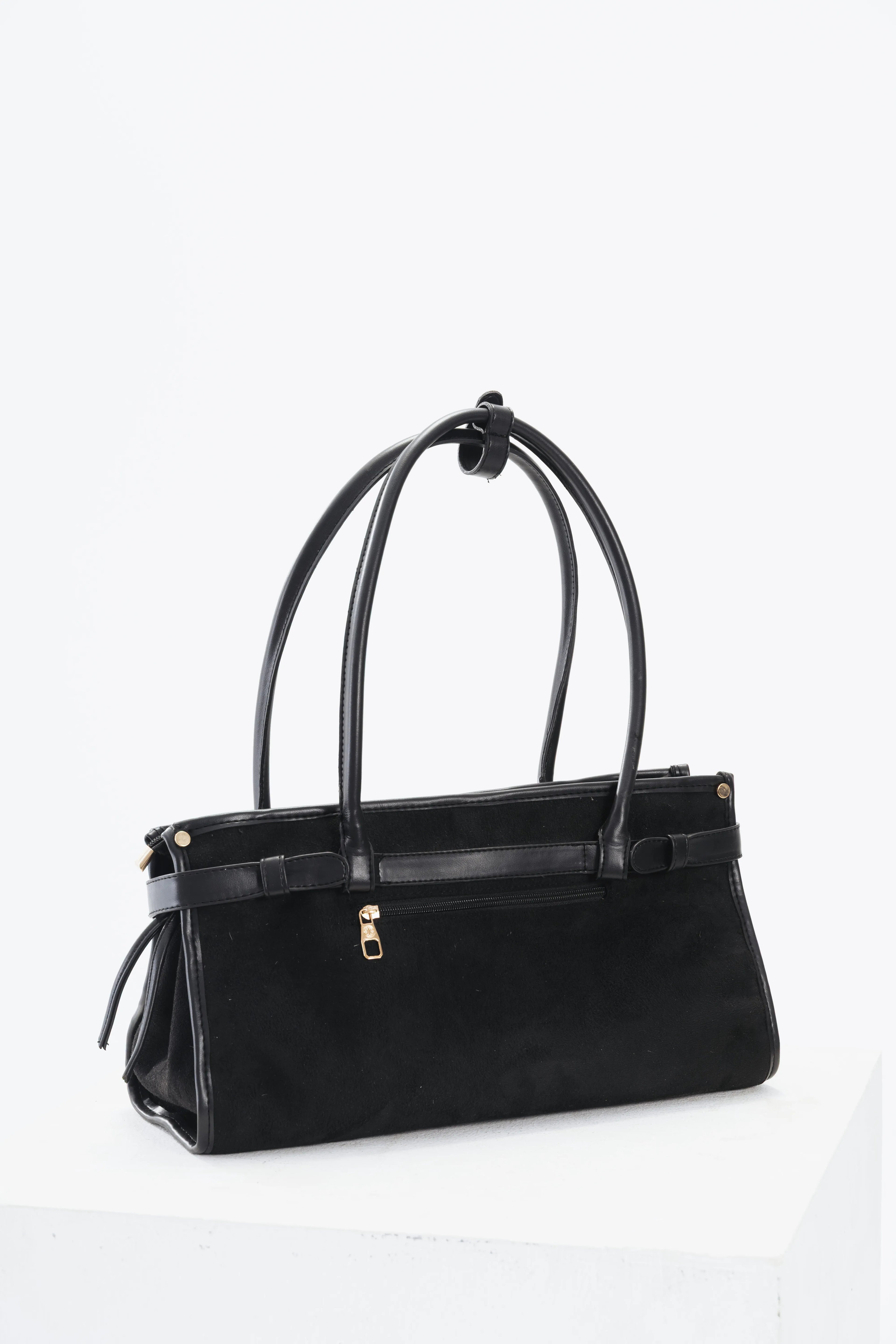 True Legacy In Black